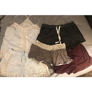 🌜Sale! Pajama bundle - 1 top & 4 pairs of shorts